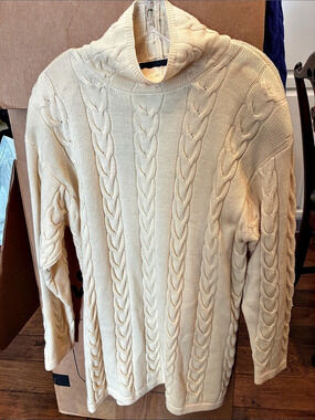 Classiques Entier Cable Knit Wool Sweater Size XL Like New